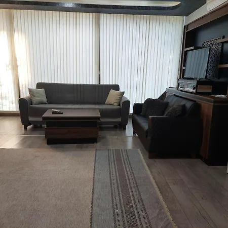 Merkezi Lueks Apartment *