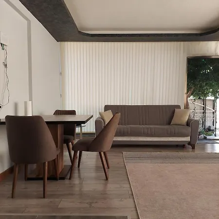Merkezi Lueks Apartamento *