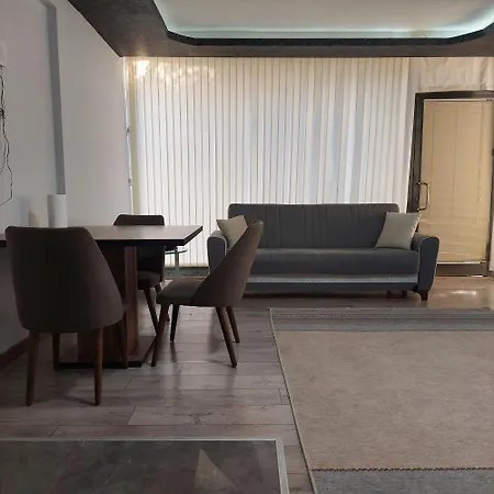 Apartamento Merkezi Lüks *